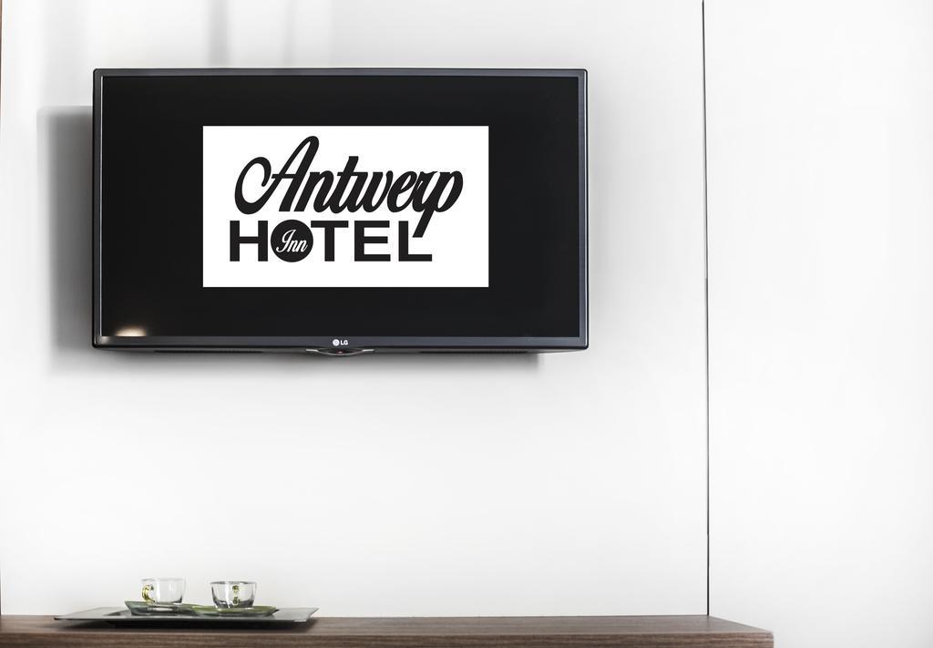 Antwerp Inn Hotel Exterior photo